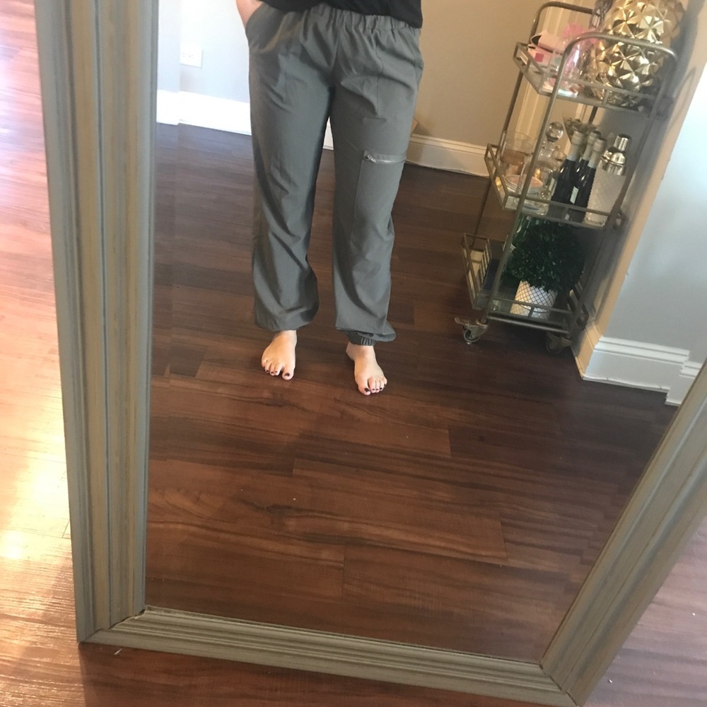 Joggers - Picture 5 of 8